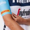 Kleding Trek Teamkleding | Santini Trek-Segafredo Team Replica Damesfietsshirt White/Light Blue